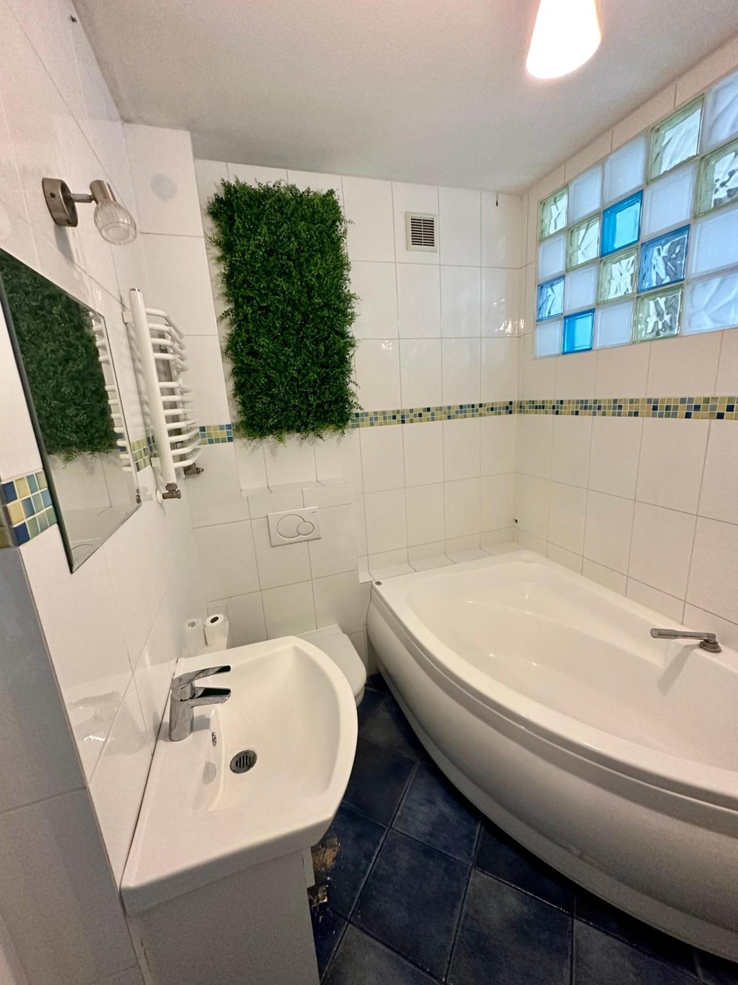 Apartament Centrum Zielona Góra Exteriör bild
