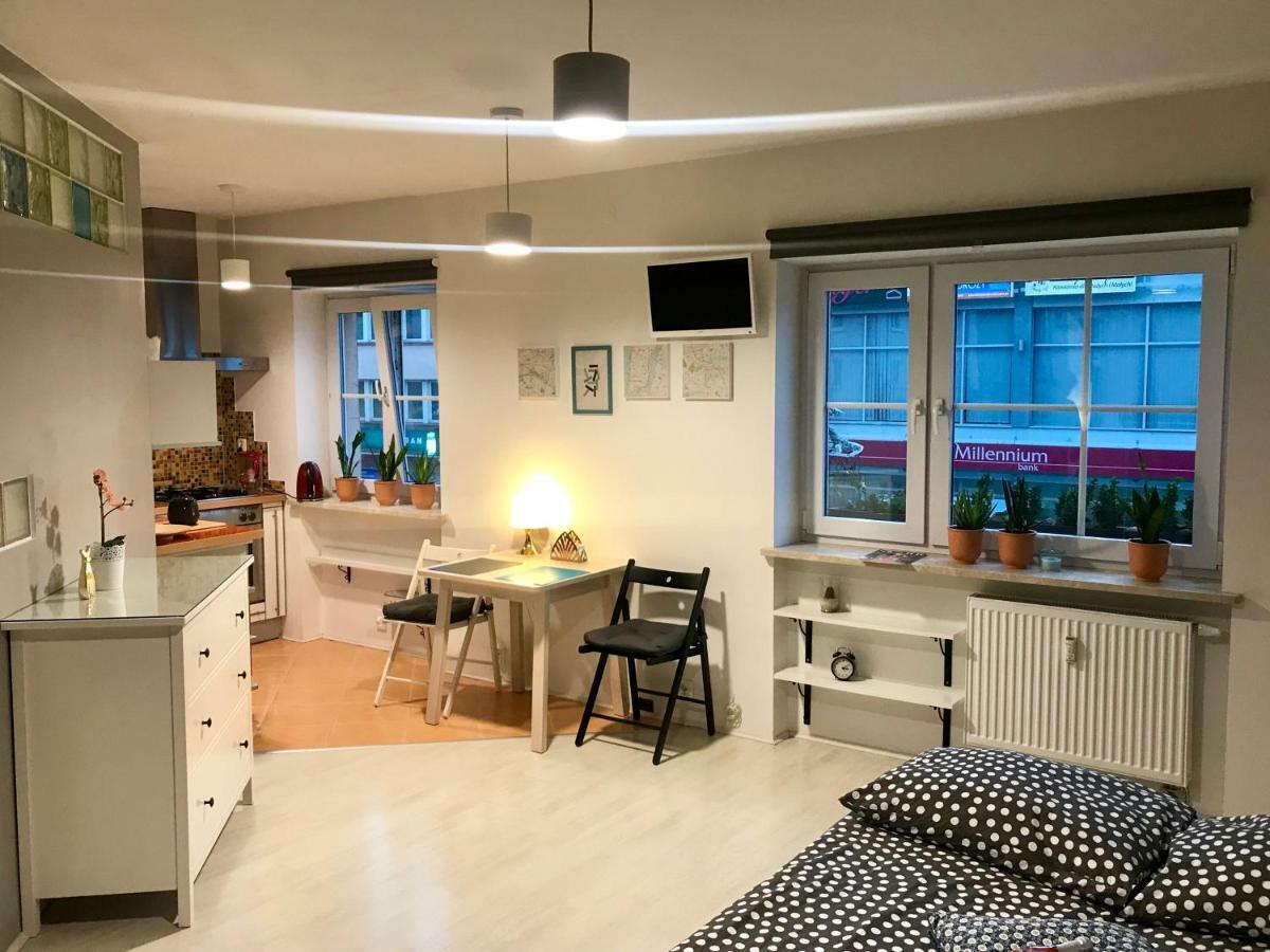 Apartament Centrum Zielona Góra Exteriör bild