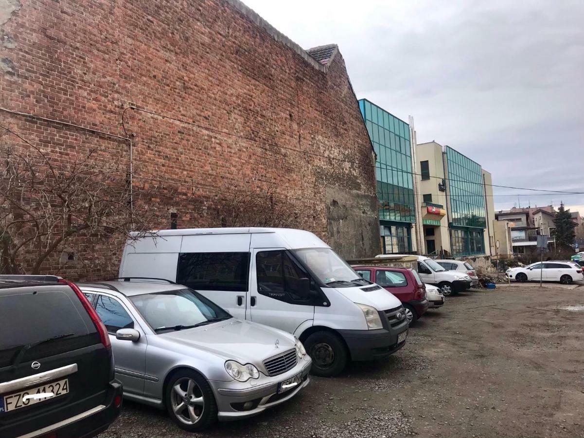 Apartament Centrum Zielona Góra Exteriör bild